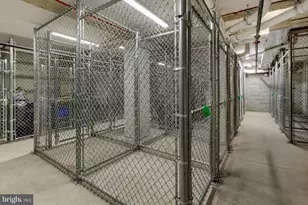 525 N 41st St, Philadelphia, PA 19104 - Photo 21