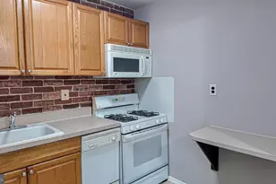 3303 S Keswick Cir, Philadelphia, PA 19114 - Photo 9