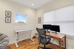 7038 Pipers Glen Wy, Philadelphia, PA 19119 - Photo 15