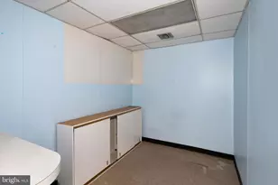 2206 S Broad St, Philadelphia, PA 19145 - Photo 9