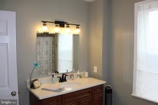 1830 Daly St, Philadelphia, PA 19145 - Photo 11