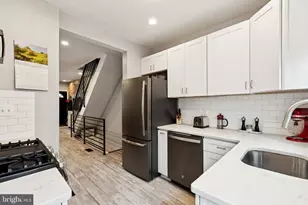 1830 Daly St, Philadelphia, PA 19145 - Photo 11