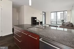 2101 Market St, Philadelphia, PA 19103 - Photo 3