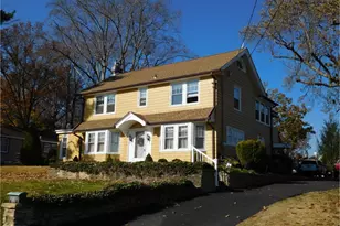 319 Simms St, Philadelphia, PA 19116 - Photo 3