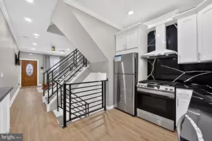 2542 Arcadia St, Philadelphia, PA 19125 - Photo 7