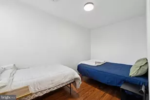 2328 S Warnock St, Philadelphia, PA 19148 - Photo 7