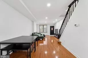 2328 S Warnock St, Philadelphia, PA 19148 - Photo 3