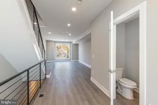 2327 N 3rd St, Philadelphia, PA 19133 - Photo 11