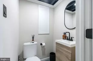 486 Ripka St, Philadelphia, PA 19128 - Photo 25