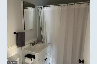 414 S 15th Street #3R, Philadelphia, PA 19146 - Photo 5