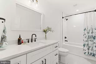 263 Hermitage St, Philadelphia, PA 19127 - Photo 11