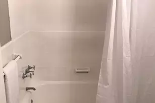 2031 Locust St, Philadelphia, PA 19103 - Photo 13