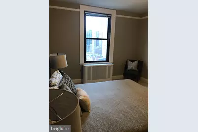 2031 Locust Street #1404, Philadelphia, PA 19103 - Photo 11