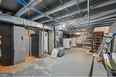 2042 E Huntingdon Street, Philadelphia, PA 19125 - Photo 31