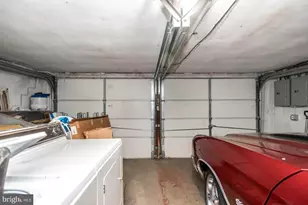 8113 Ferndale St, Philadelphia, PA 19111 - Photo 43