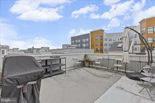 2114 Berges St, Philadelphia, PA 19125 - Photo 33