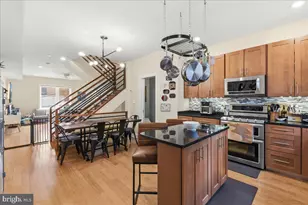 2114 Berges St, Philadelphia, PA 19125 - Photo 15