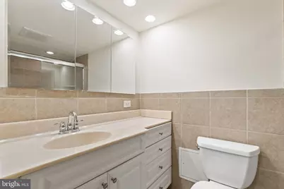 1901 John F Kennedy Boulevard #816, Philadelphia, PA 19103 - Photo 17