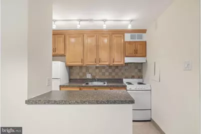 1901 John F Kennedy Boulevard #816, Philadelphia, PA 19103 - Photo 9