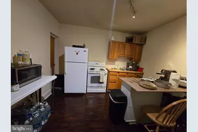 1733 W Montgomery Avenue, Philadelphia, PA 19121 - Photo 7