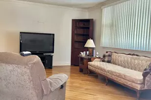 1734 Strahle St, Philadelphia, PA 19152 - Photo 9