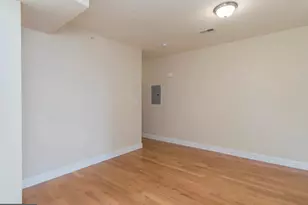 1813 N 18th St, Philadelphia, PA 19121 - Photo 9