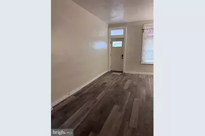 521 W Rockland Street, Philadelphia, PA 19120 - Photo 5