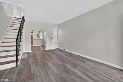 521 W Rockland Street, Philadelphia, PA 19120 - Photo 9