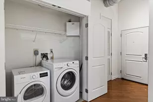 113 N Bread St, Philadelphia, PA 19106 - Photo 25