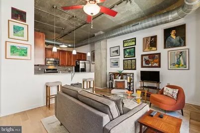 113 N Bread Street #3H2, Philadelphia, PA 19106 - Photo 3