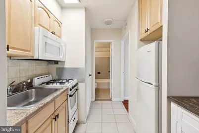 2101 Chestnut Street #719, Philadelphia, PA 19103 - Photo 11