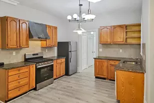 637 N 32nd St, Philadelphia, PA 19104 - Photo 7