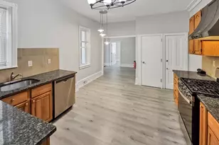 637 N 32nd St, Philadelphia, PA 19104 - Photo 11