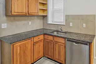 637 N 32nd St, Philadelphia, PA 19104 - Photo 15