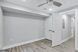 902 W Susquehanna Ave, Philadelphia, PA 19122 - Photo 15