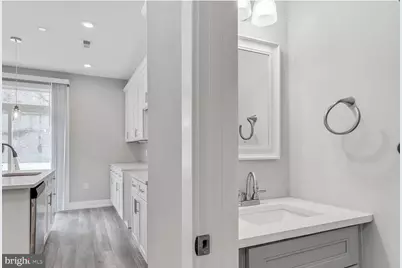 902 W Susquehanna Avenue #1, Philadelphia, PA 19122 - Photo 9