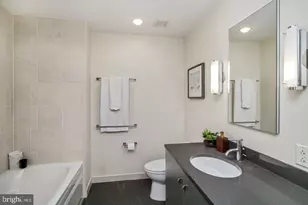 2101 Market St, Philadelphia, PA 19103 - Photo 27