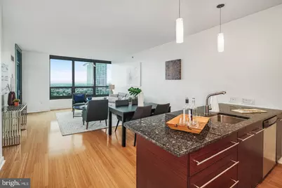 2101 Market Street #2805, Philadelphia, PA 19103 - Photo 17