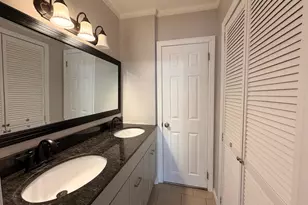 2427 Tremont St, Philadelphia, PA 19115 - Photo 11