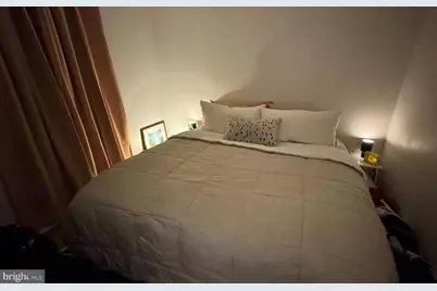 1018 Pine Street #2R, Philadelphia, PA 19107 - Photo 1