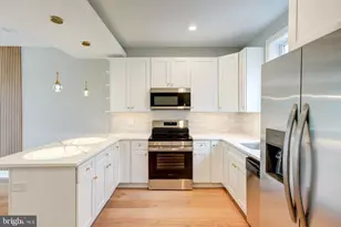 1939 N Leithgow St, Philadelphia, PA 19122 - Photo 15