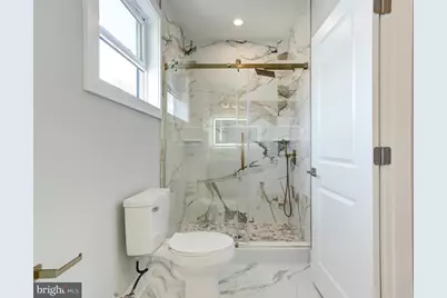 1939 N Leithgow Street, Philadelphia, PA 19122 - Photo 17