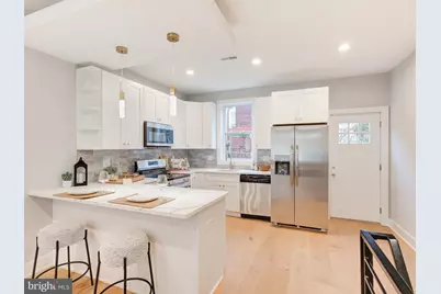 1939 N Leithgow Street, Philadelphia, PA 19122 - Photo 7