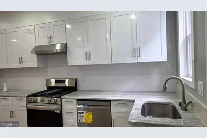 6618 Greenway Avenue, Philadelphia, PA 19142 - Photo 9