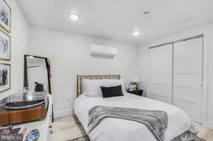 2132 Pine St, Philadelphia, PA 19103 - Photo 23