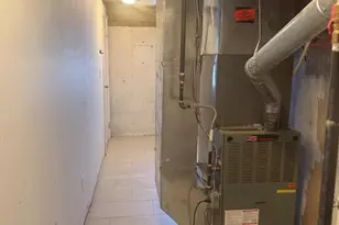 6421 N 15th St, Philadelphia, PA 19126 - Photo 13