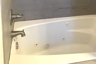 6421 N 15th St, Philadelphia, PA 19126 - Photo 9