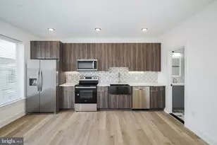 2000 N Front St, Philadelphia, PA 19122 - Photo 3