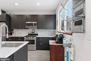 1904 E Cumberland St, Philadelphia, PA 19125 - Photo 23