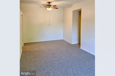 67203 Delaire Landing Road #203, Philadelphia, PA 19114 - Photo 17